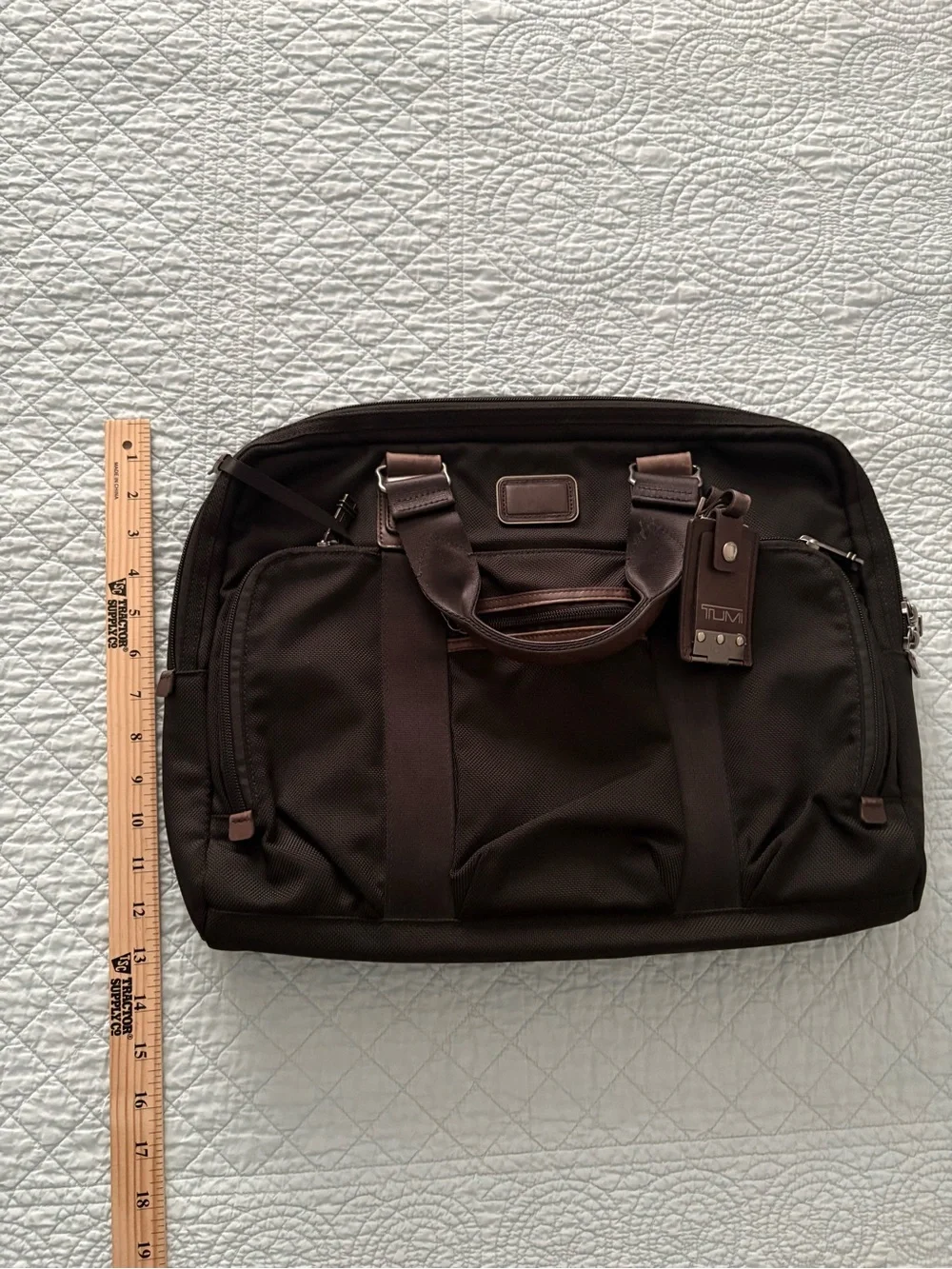 Tumi alpha bravo